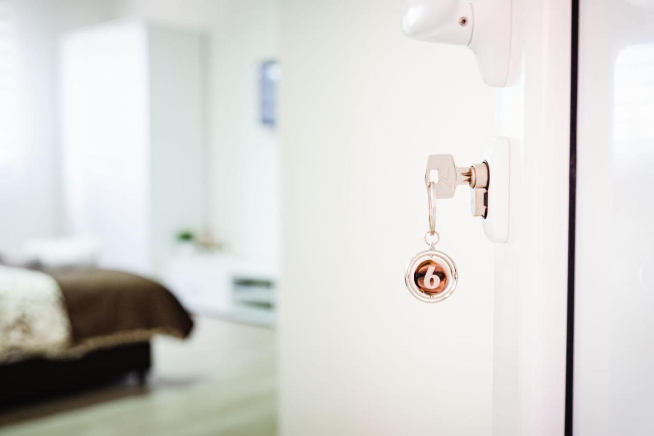 Apartmani Centar Lux New Nagybecskerek Kültér fotó