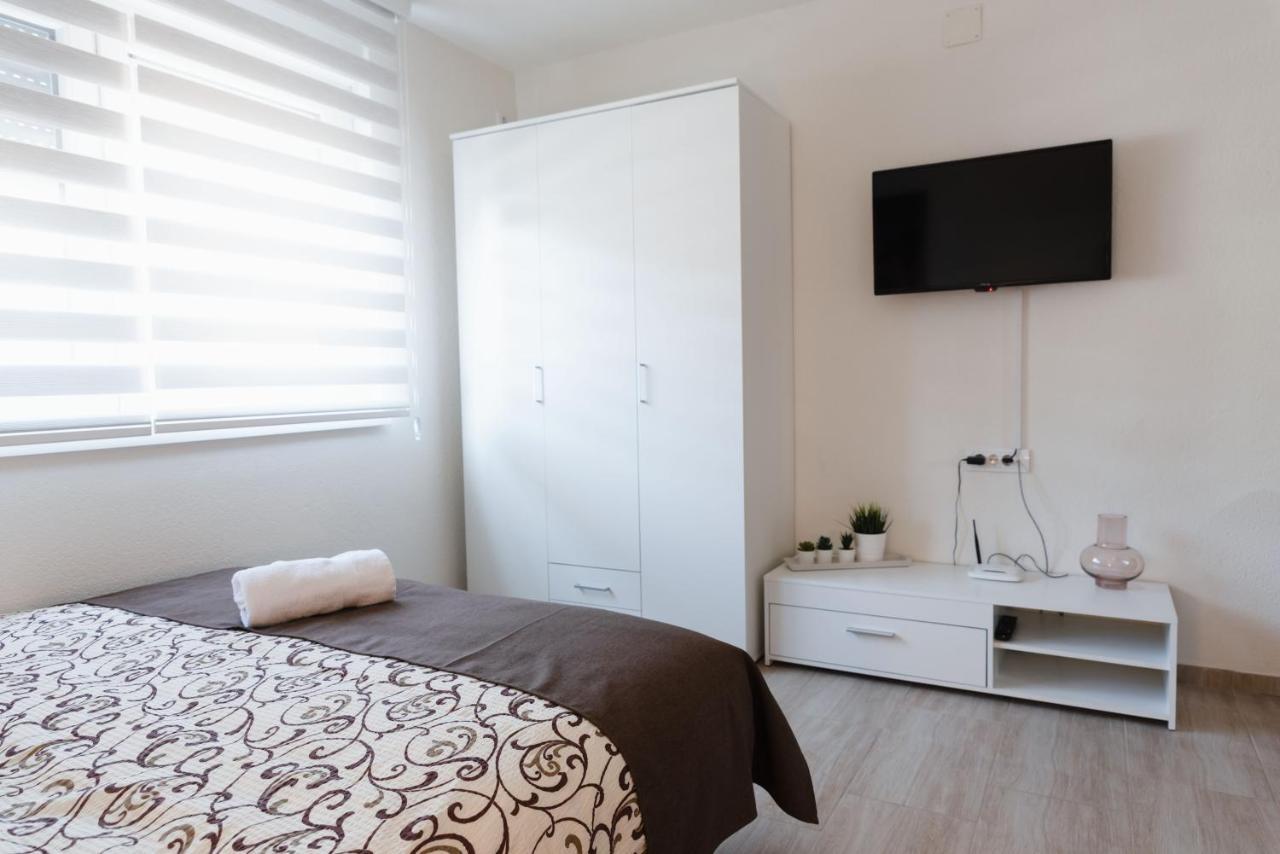 Apartmani Centar Lux New Nagybecskerek Kültér fotó
